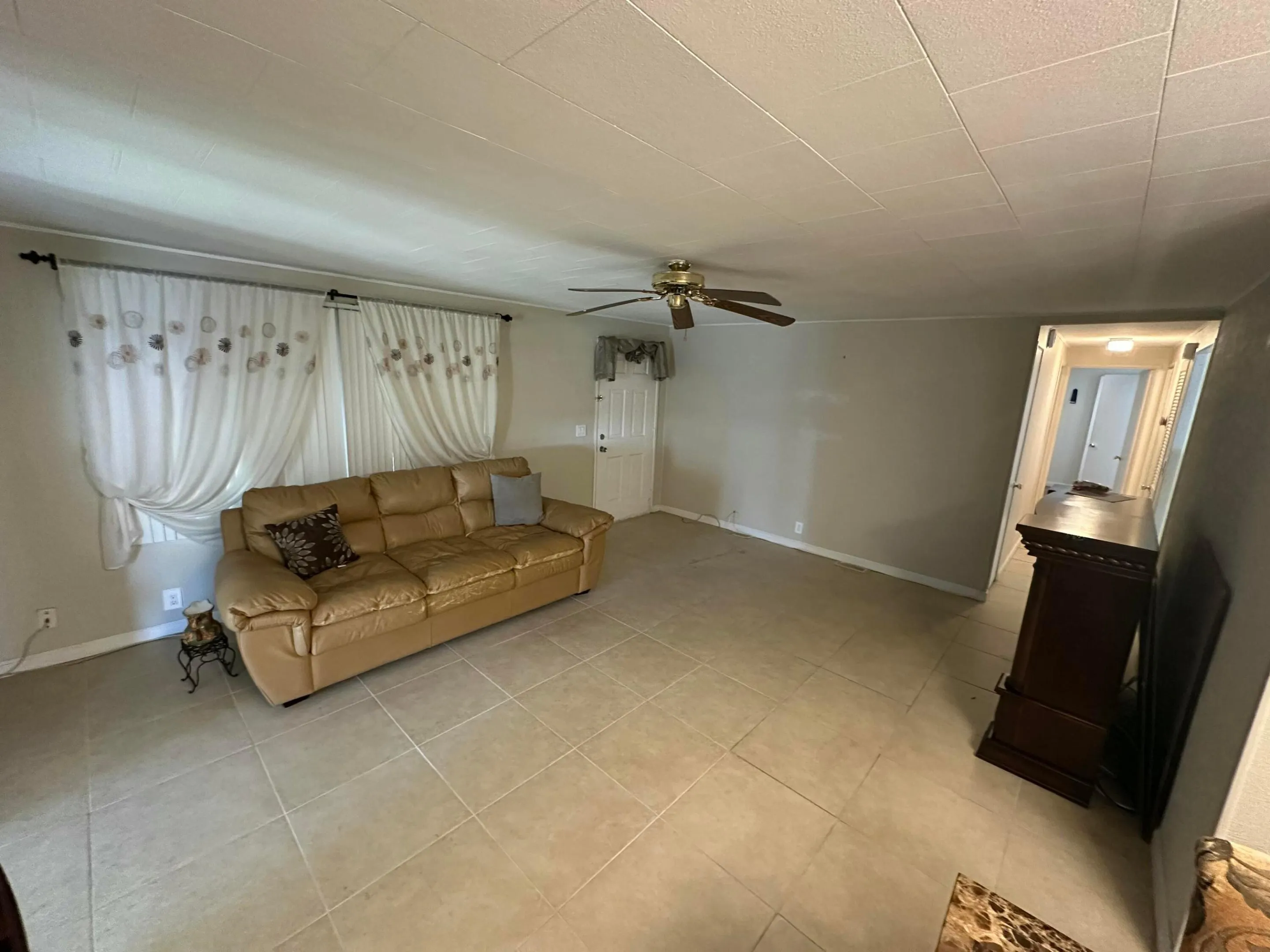 8261 E CLUB Road