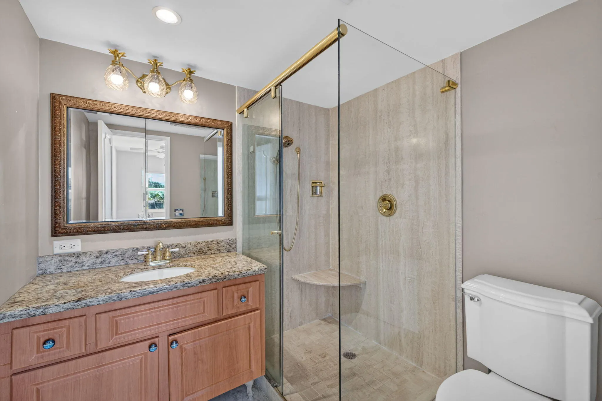 2820 NE 30TH Street #9