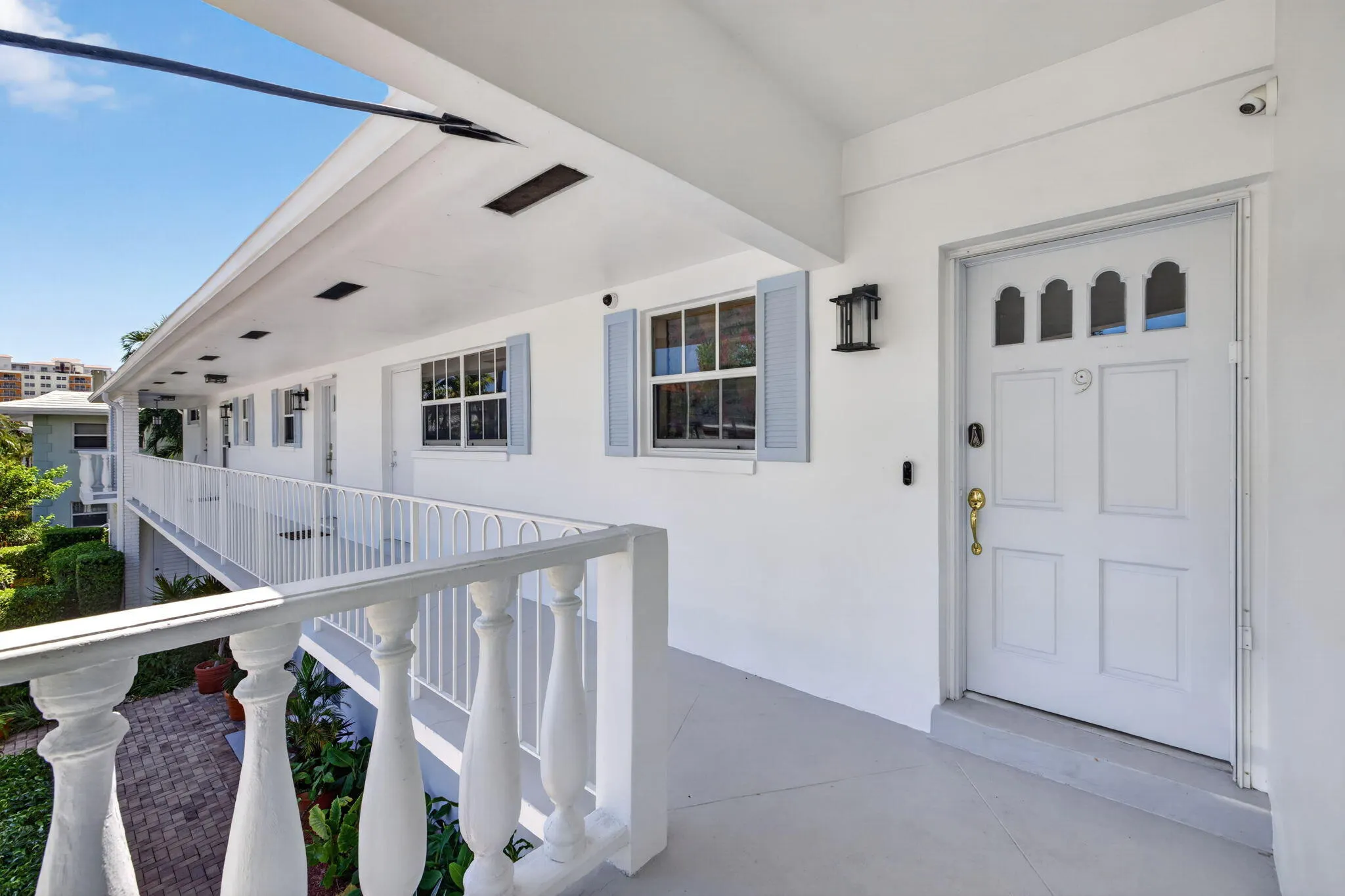 2820 NE 30TH Street #9