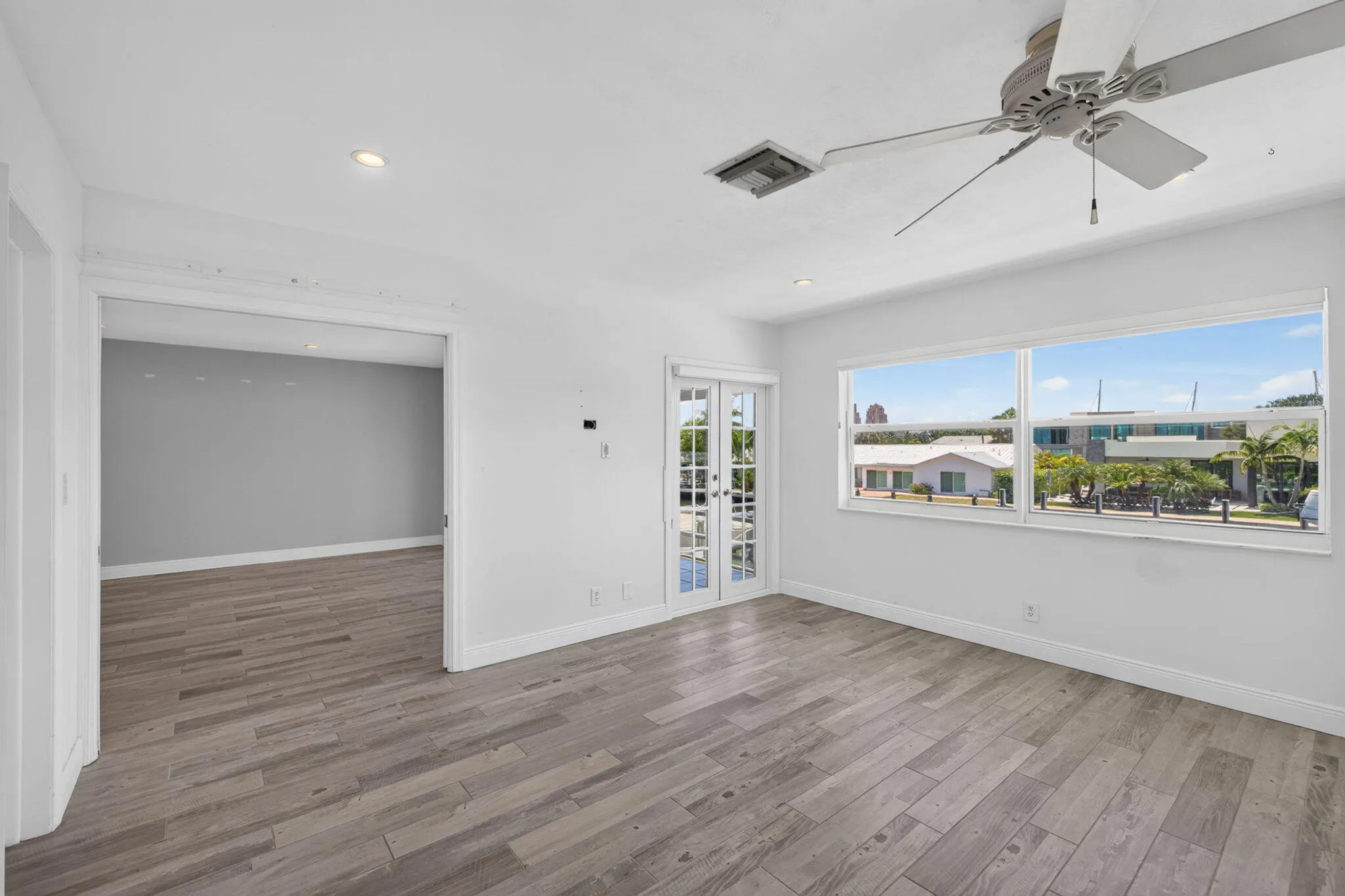 2820 NE 30TH Street #9