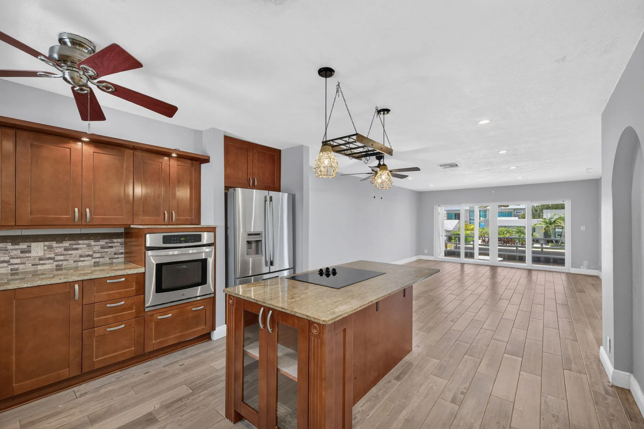 2820 NE 30TH Street #9