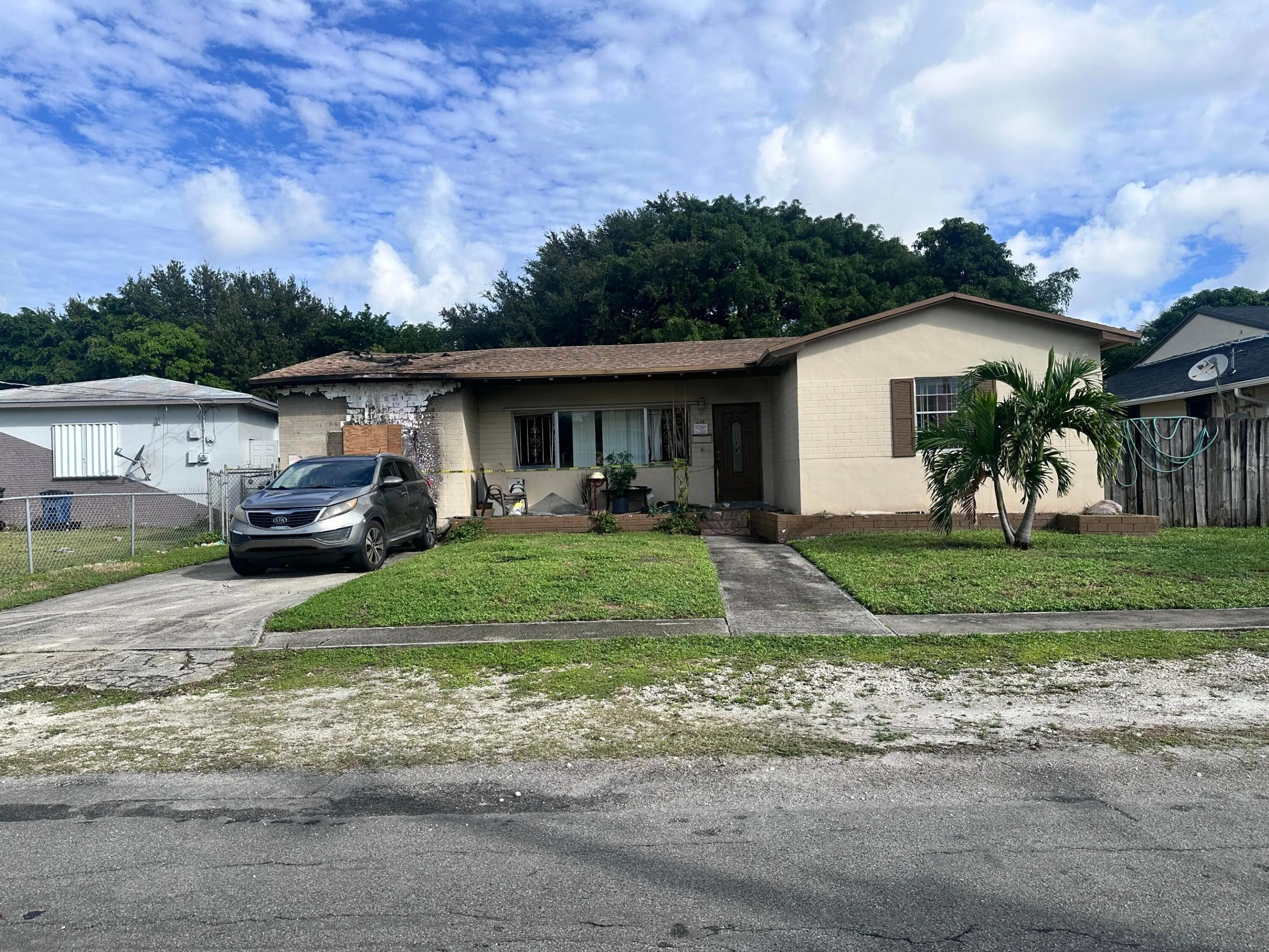 712 NW 9TH Court NW