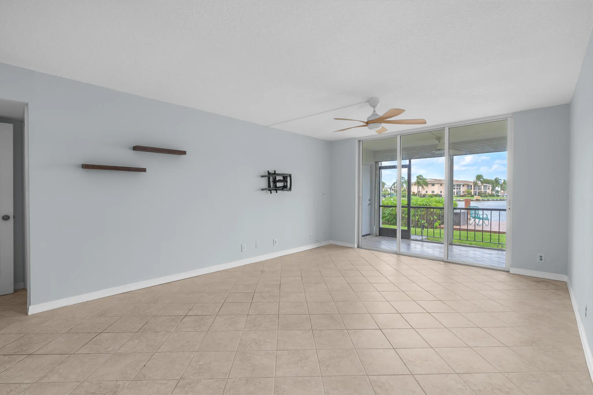 777 S FEDERAL Highway #103G