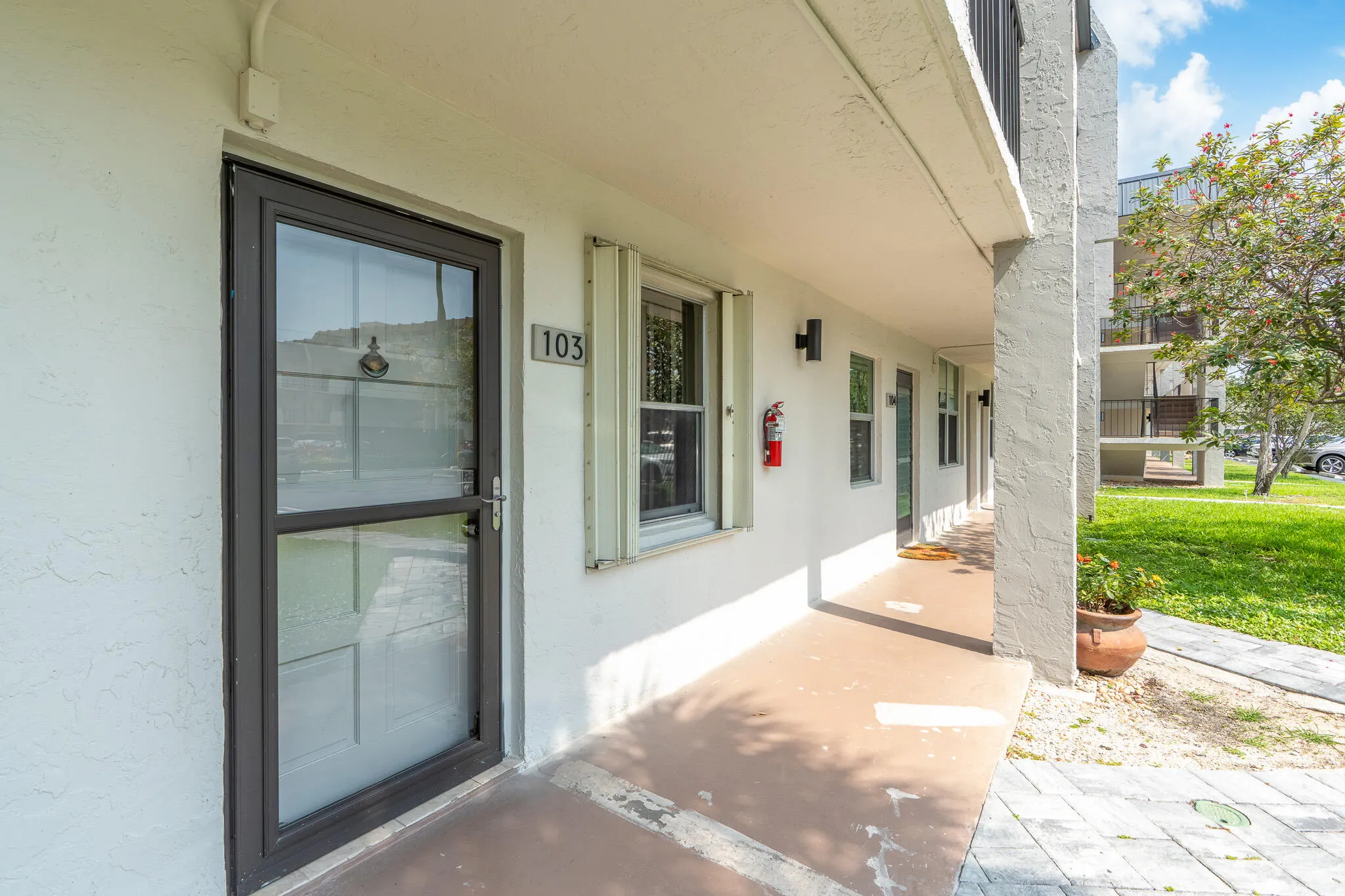 777 S FEDERAL Highway #103G