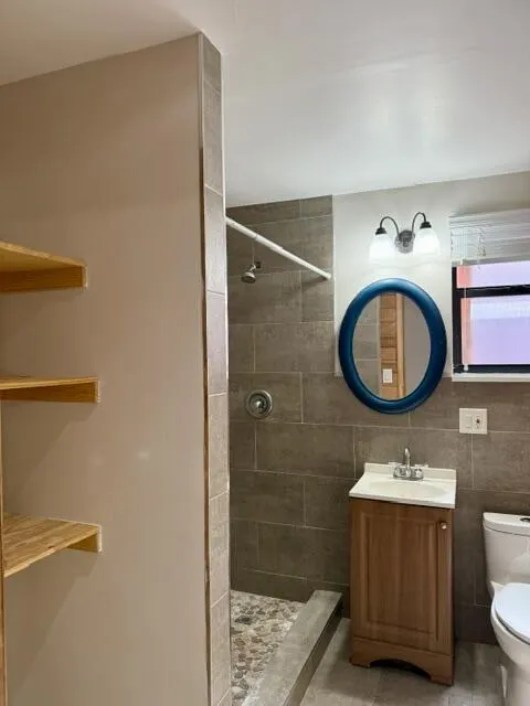 17 S L Street #1