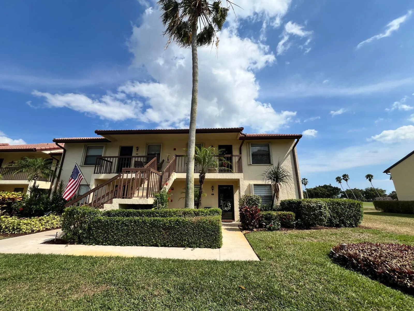4682 LUCERNE LAKES Boulevard E #206