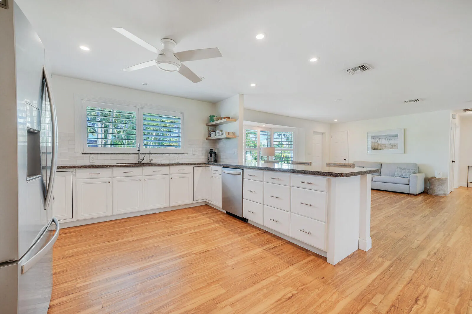3712 LIGHTHOUSE Drive