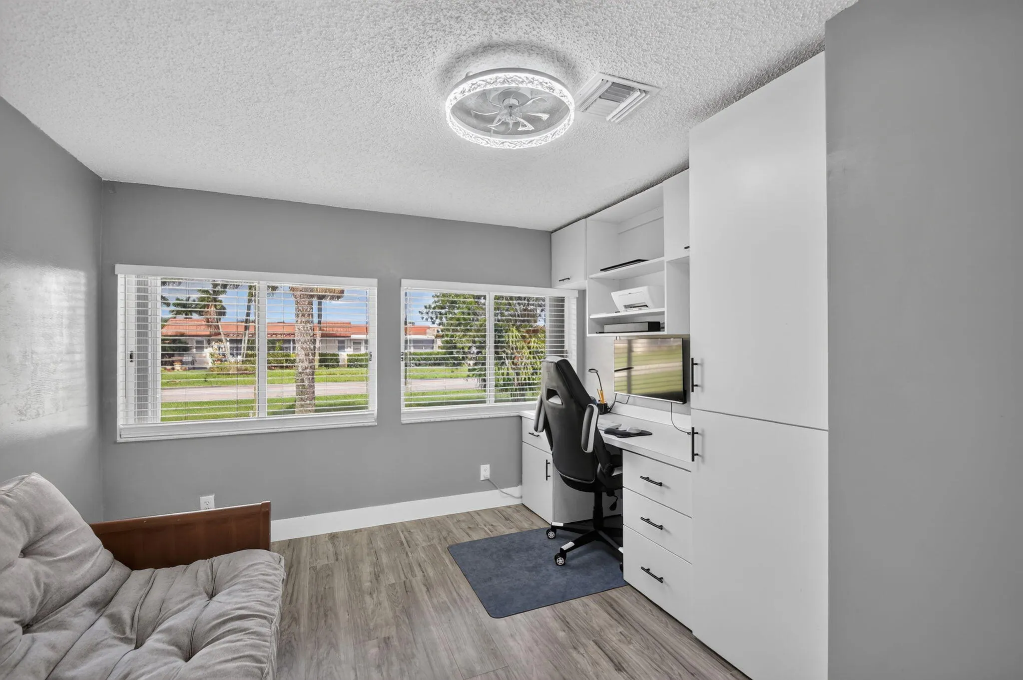 5780 Fernley Drive W #109