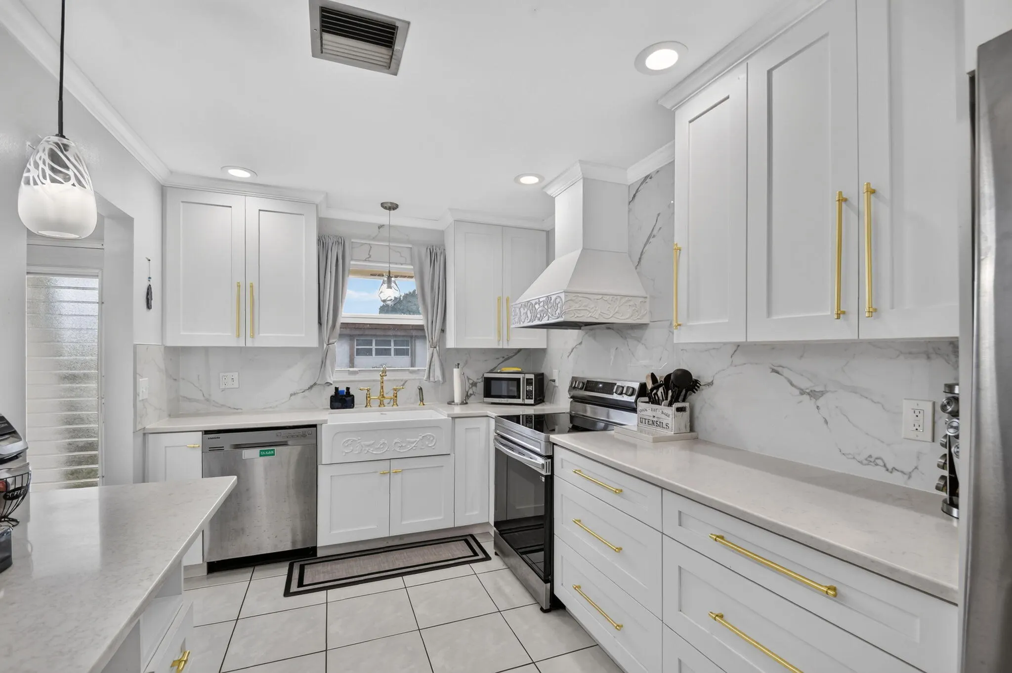 5780 Fernley Drive W #109