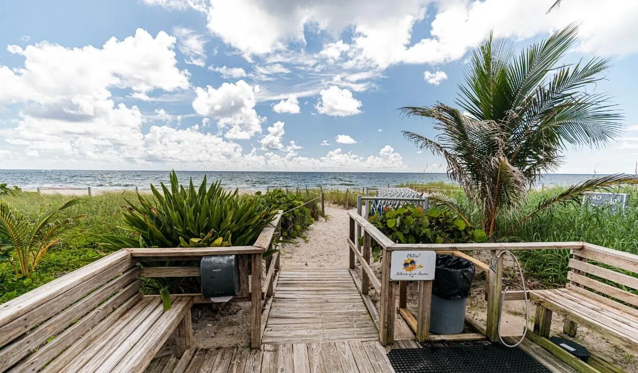 1340 S Ocean Boulevard ##2403 PH3