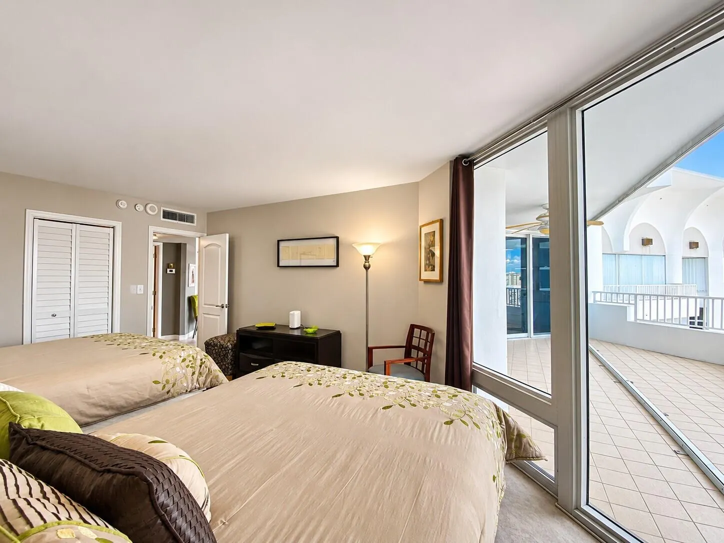 1340 S Ocean Boulevard ##2403 PH3