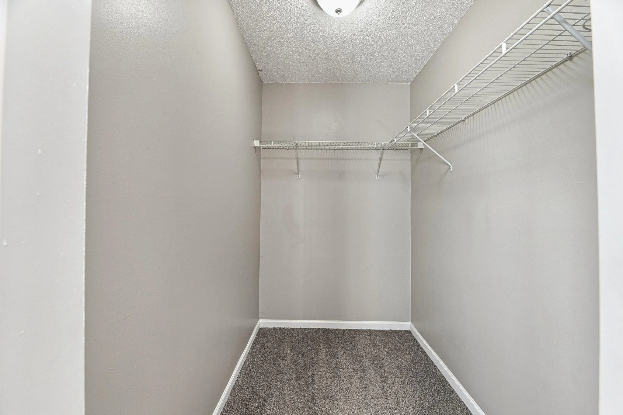 4728 SW 13TH Place