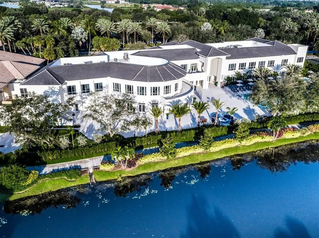 15856 DOUBLE EAGLE Trail
