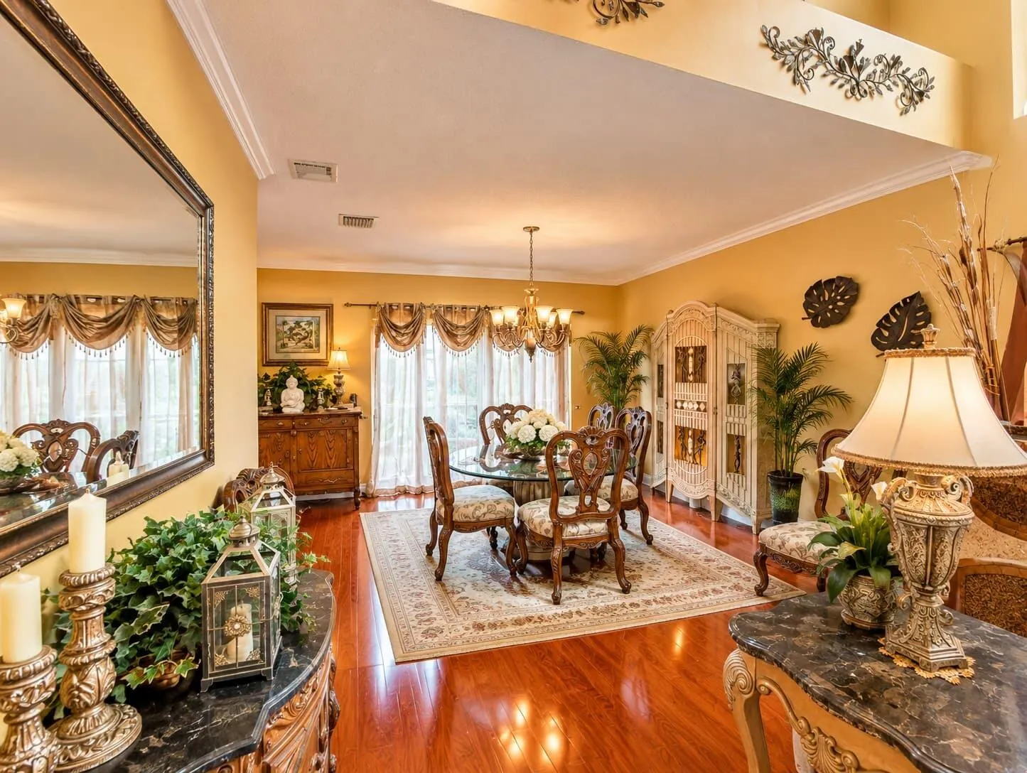 8512 Windy Circle