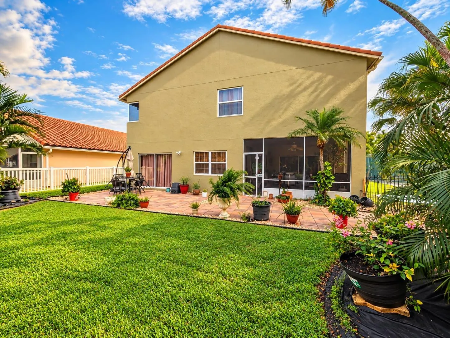 8512 Windy Circle