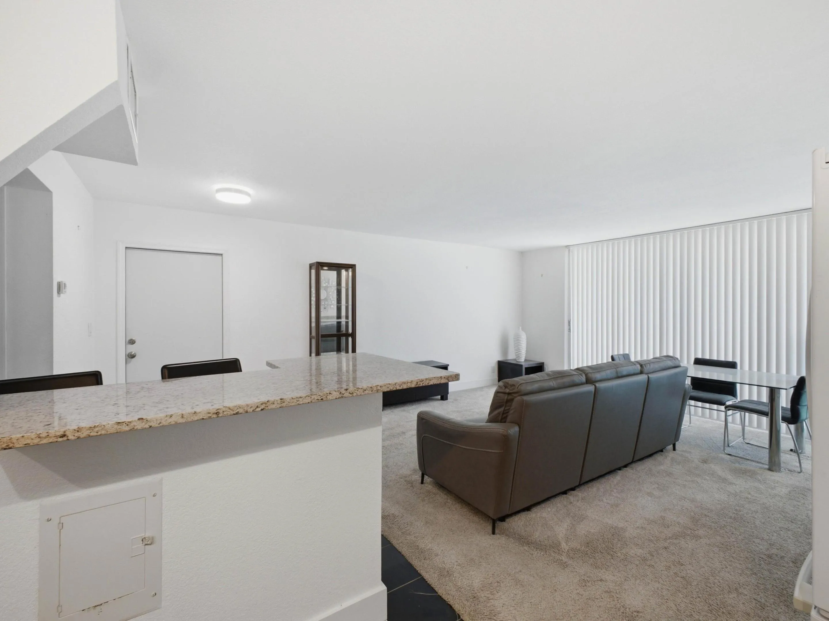 555 NW 4th Avenue #218