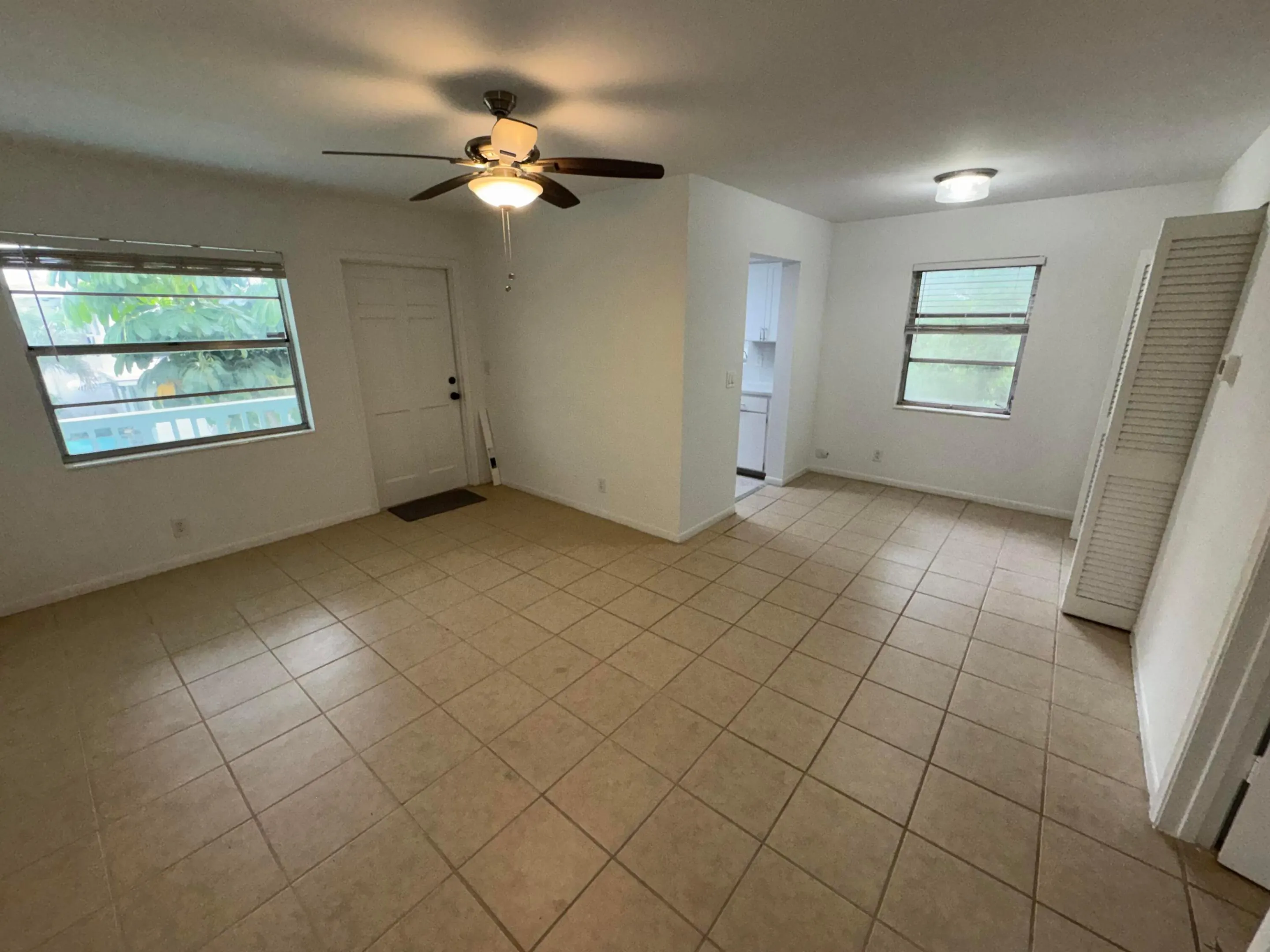 221 SE 3rd Avenue #6