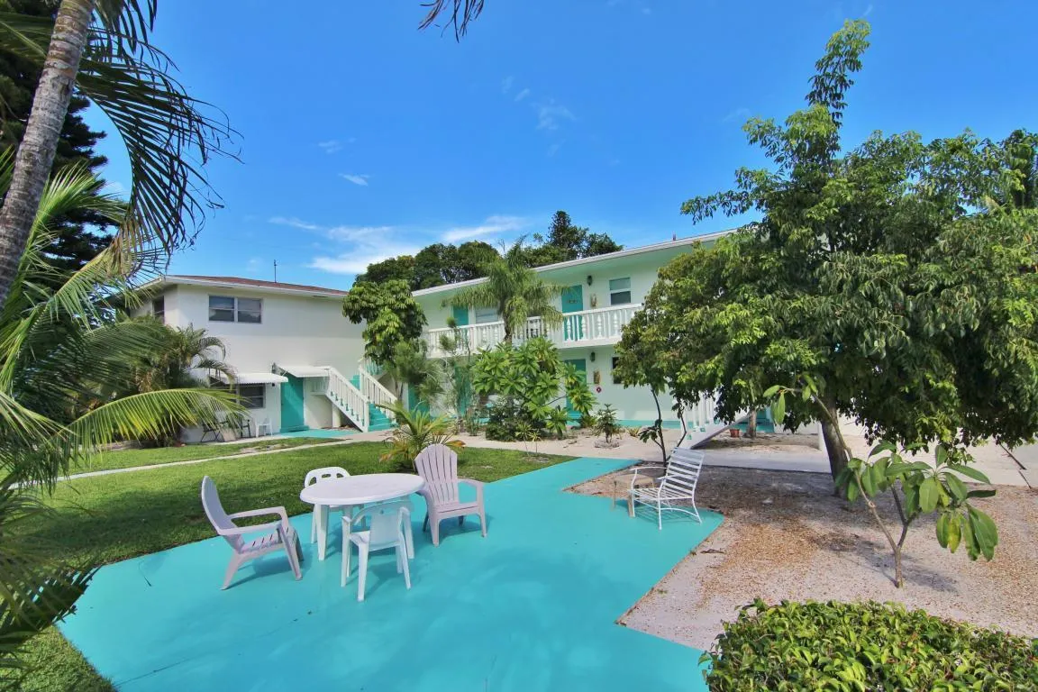 221 SE 3rd Avenue #6