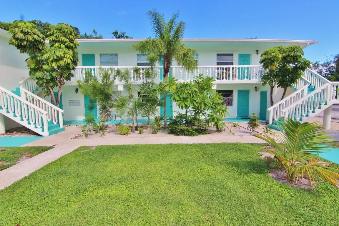 221 SE 3rd Avenue #6