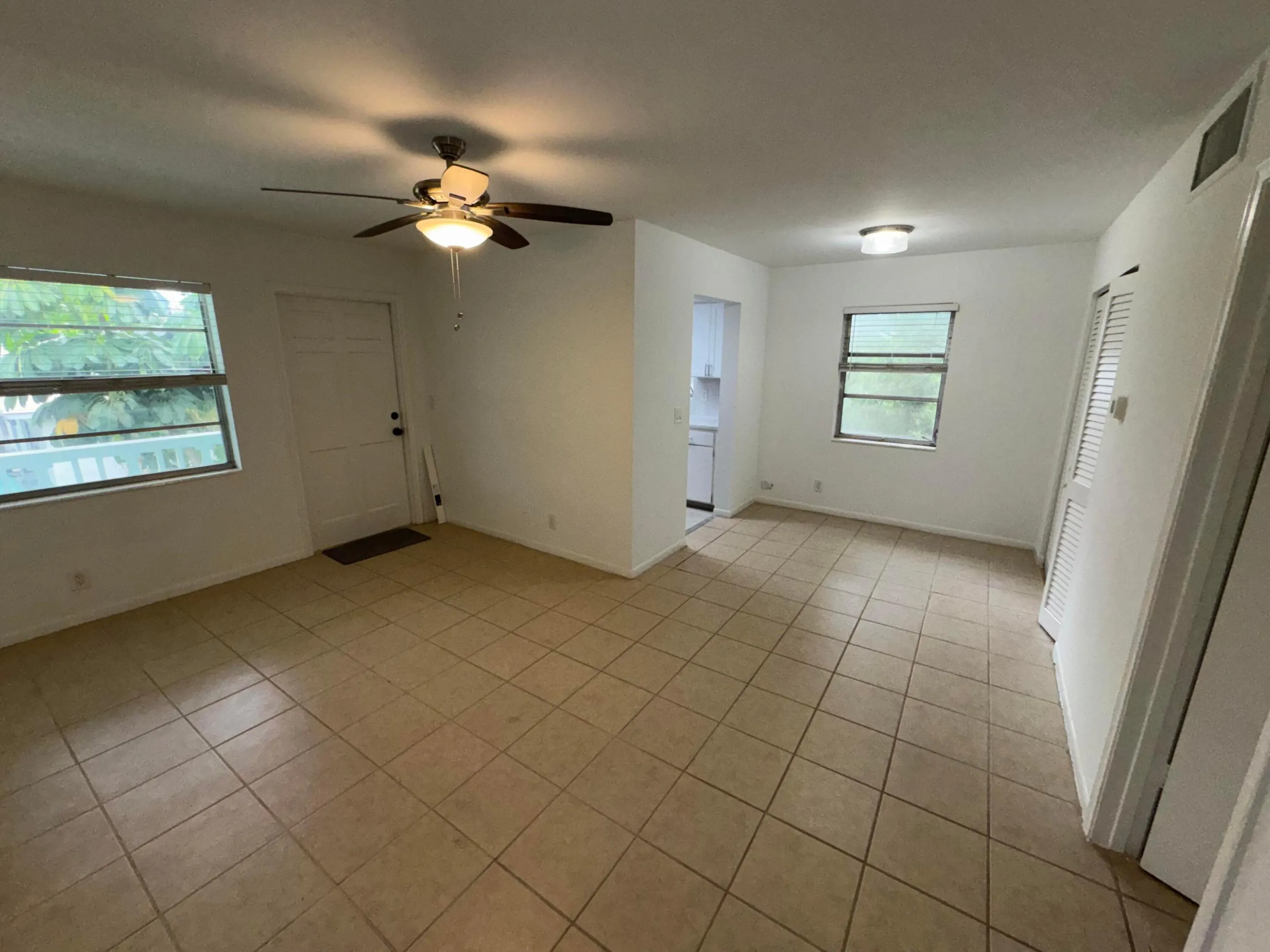 221 SE 3rd Avenue #6
