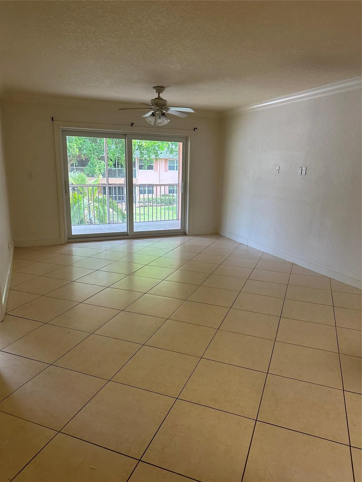 770 SE 2ND Avenue #B210