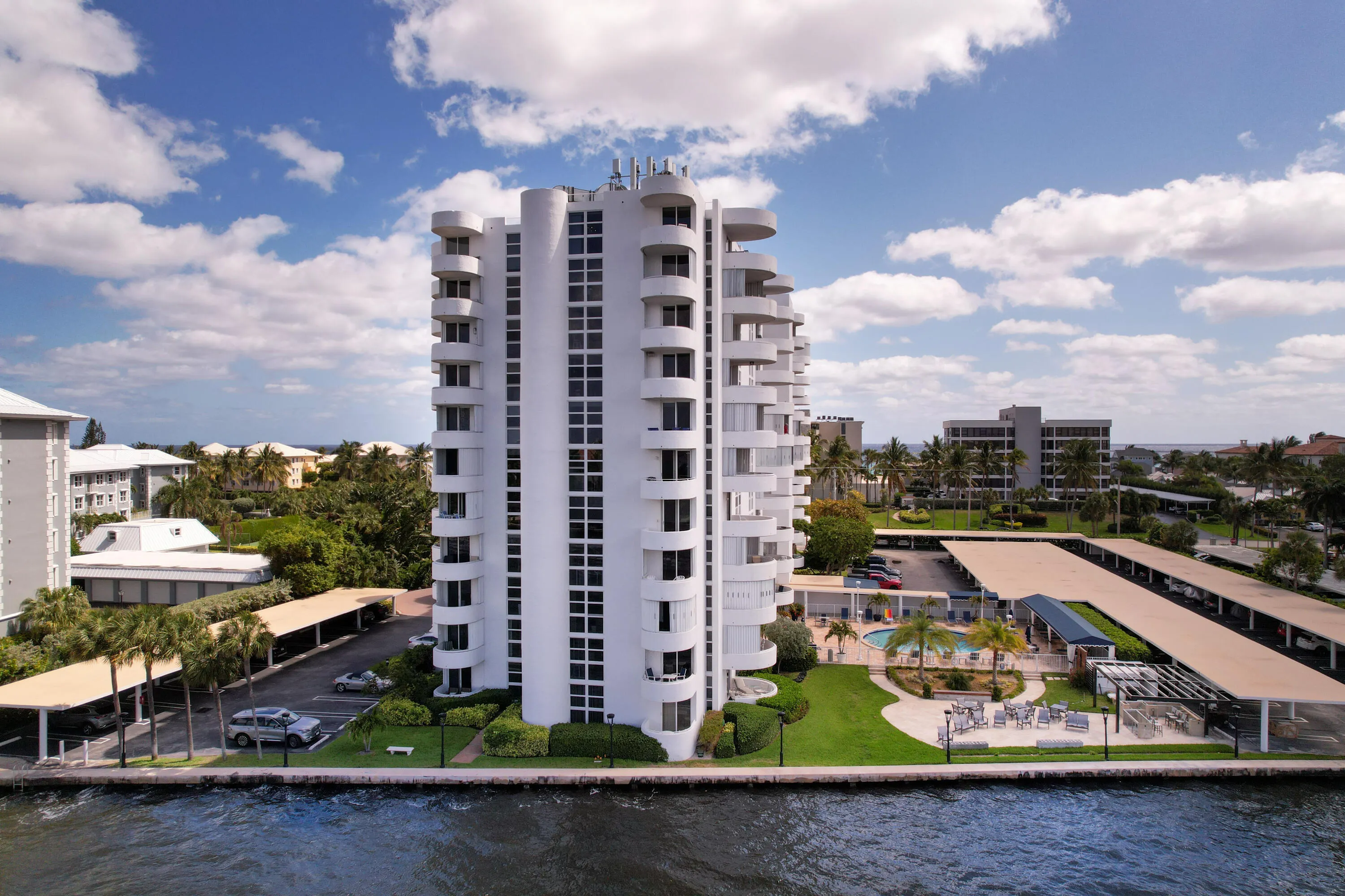 2200 S Ocean Boulevard #606