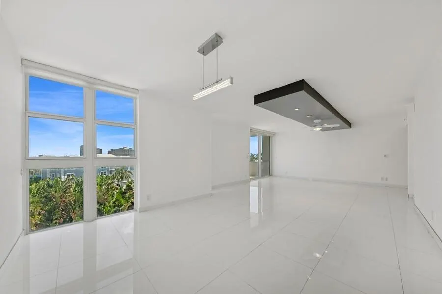 2200 S Ocean Boulevard #606