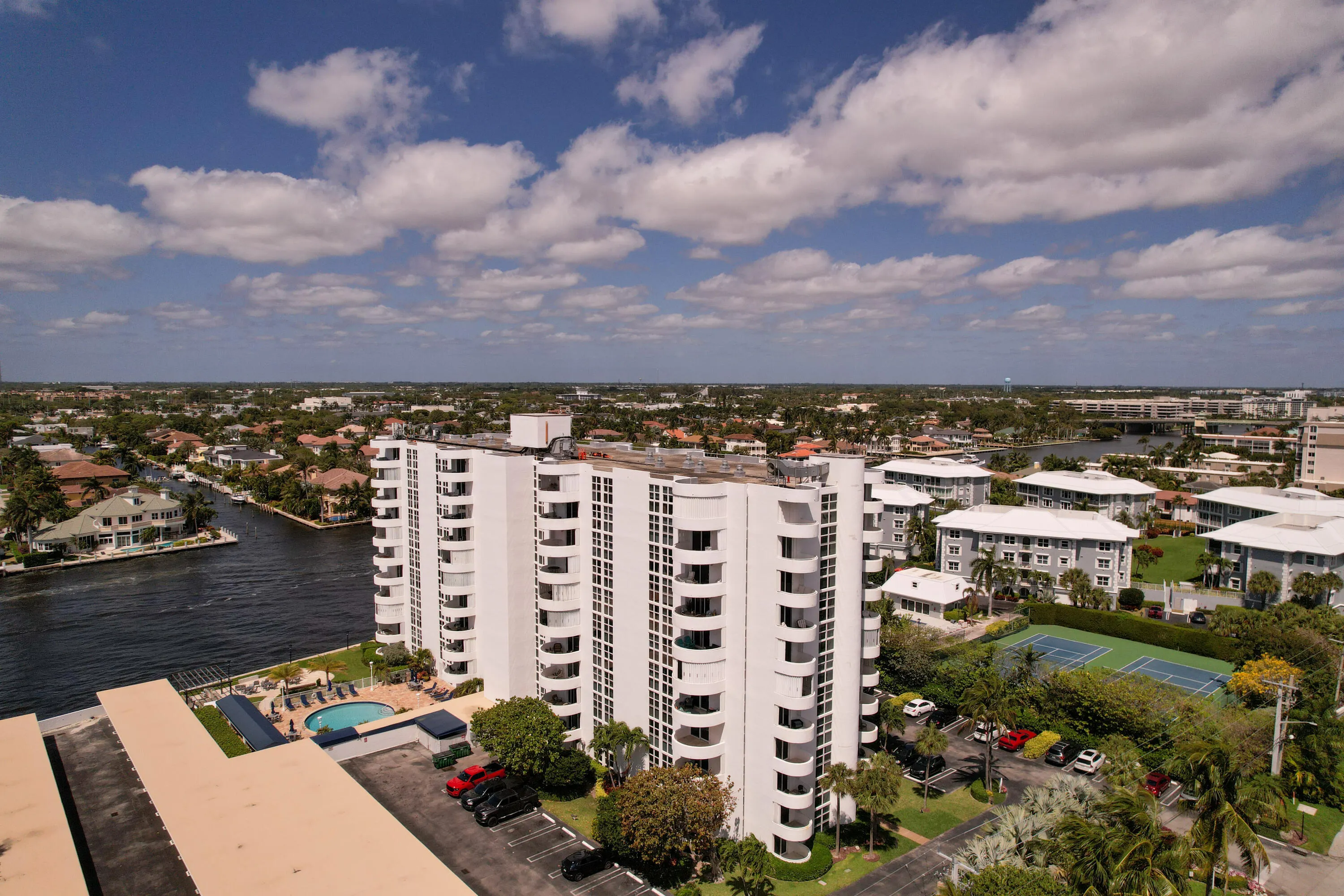 2200 S Ocean Boulevard #606