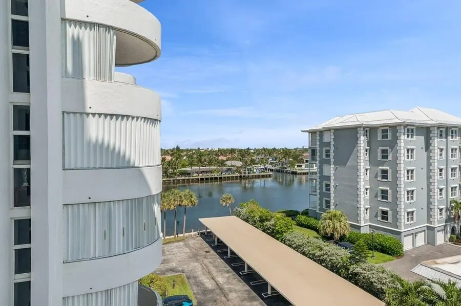 2200 S Ocean Boulevard #606