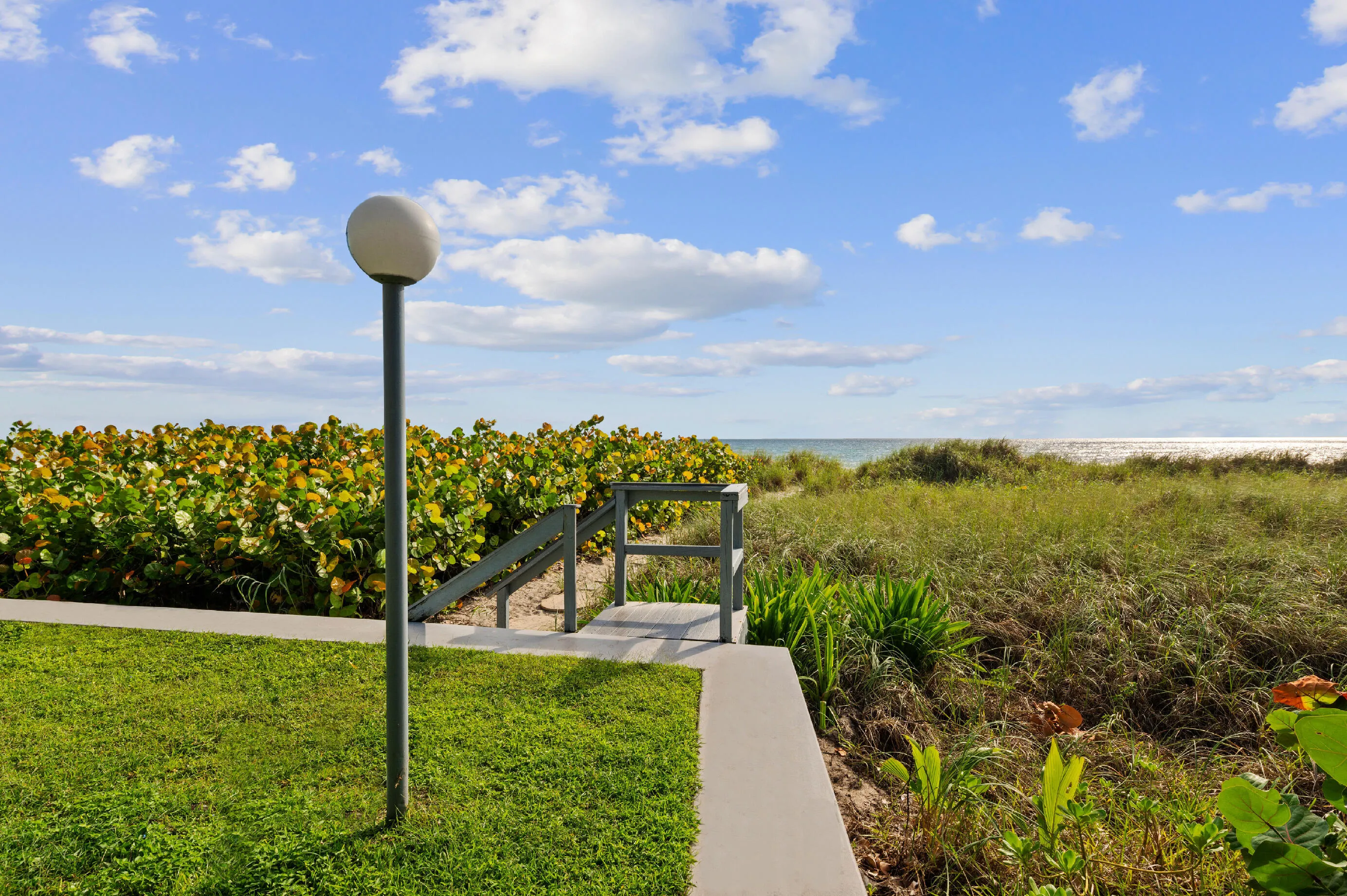 2200 S Ocean Boulevard #606