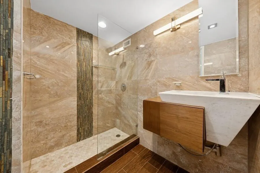 2200 S Ocean Boulevard #606