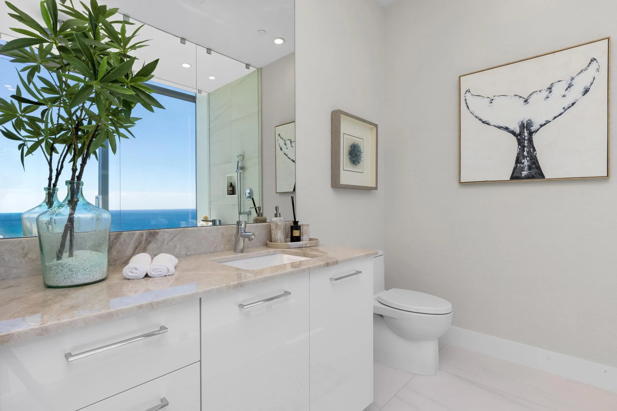 151 N Seabreeze Boulevard #PH-2601E / PH-2602E