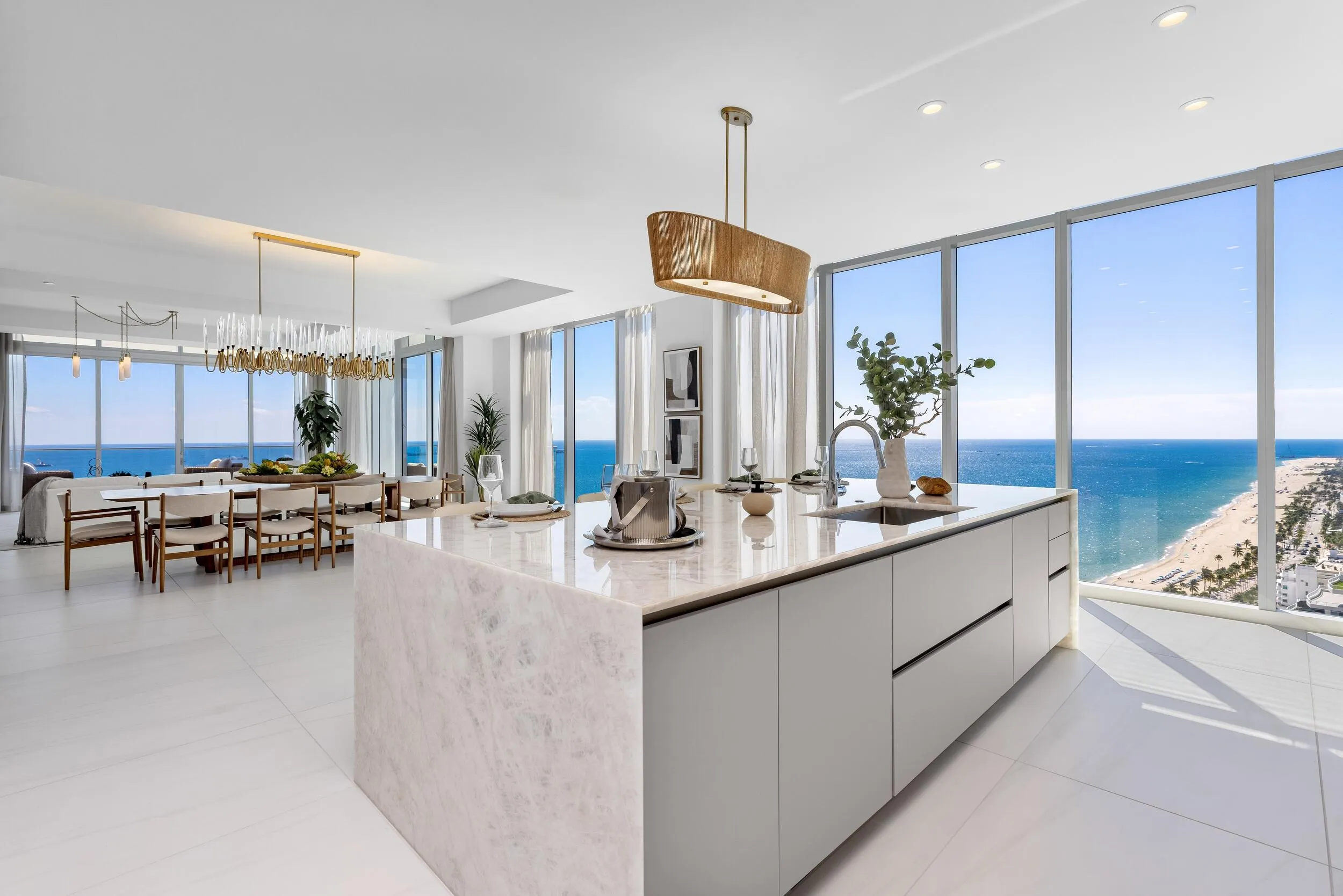 151 N Seabreeze Boulevard #PH-2601E / PH-2602E