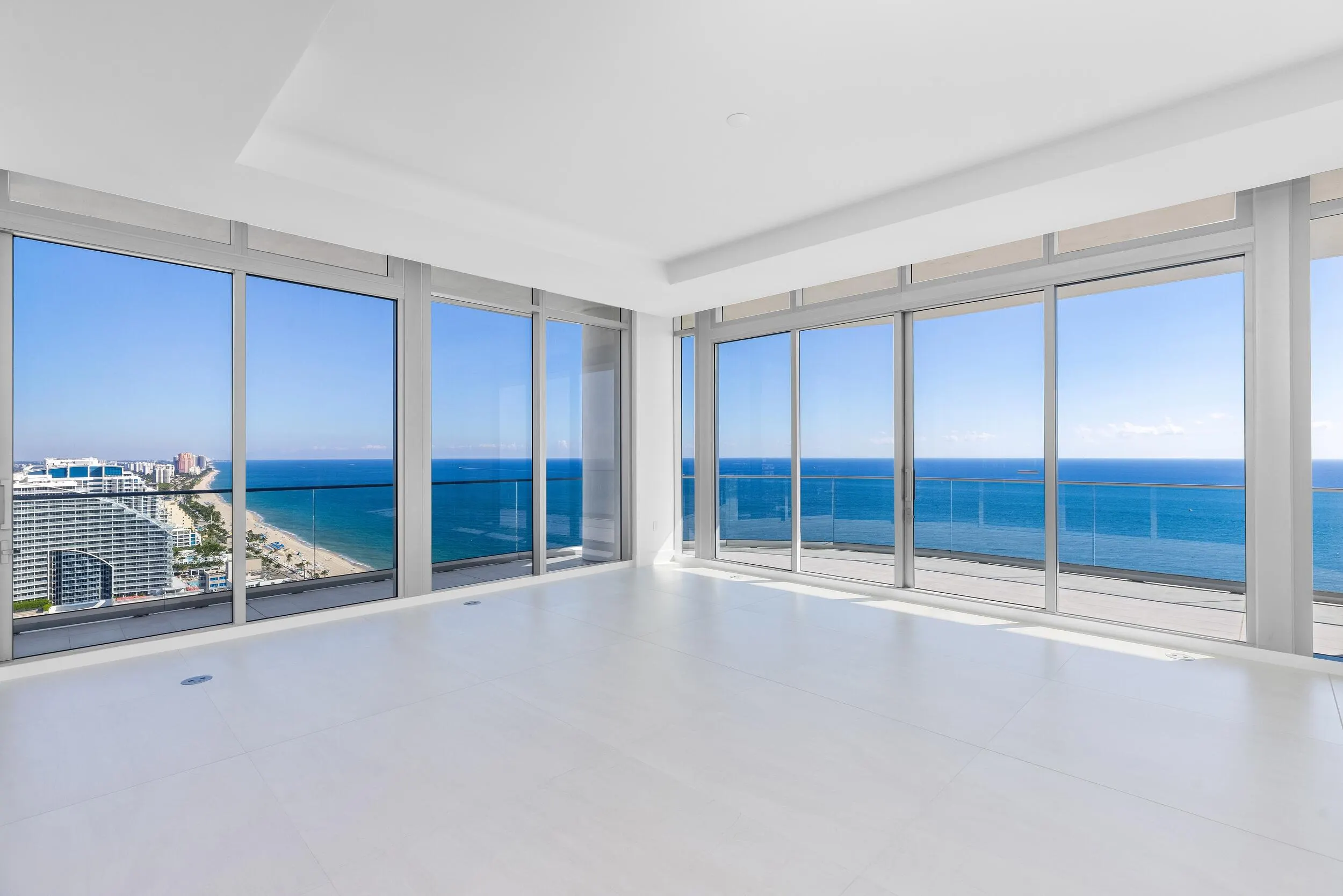 151 N Seabreeze Boulevard #PH-2601E / PH-2602E