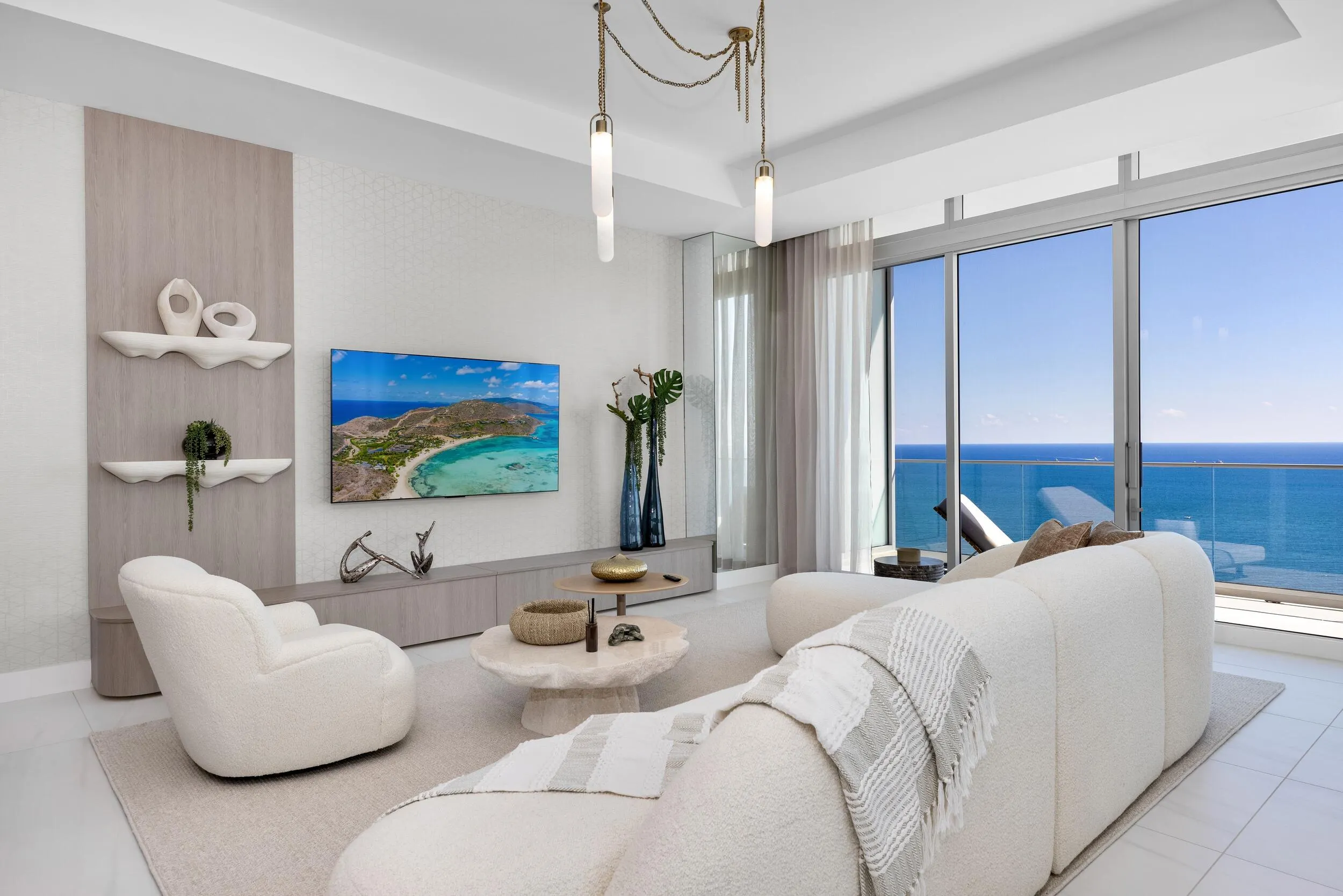 151 N Seabreeze Boulevard #PH-2601E / PH-2602E
