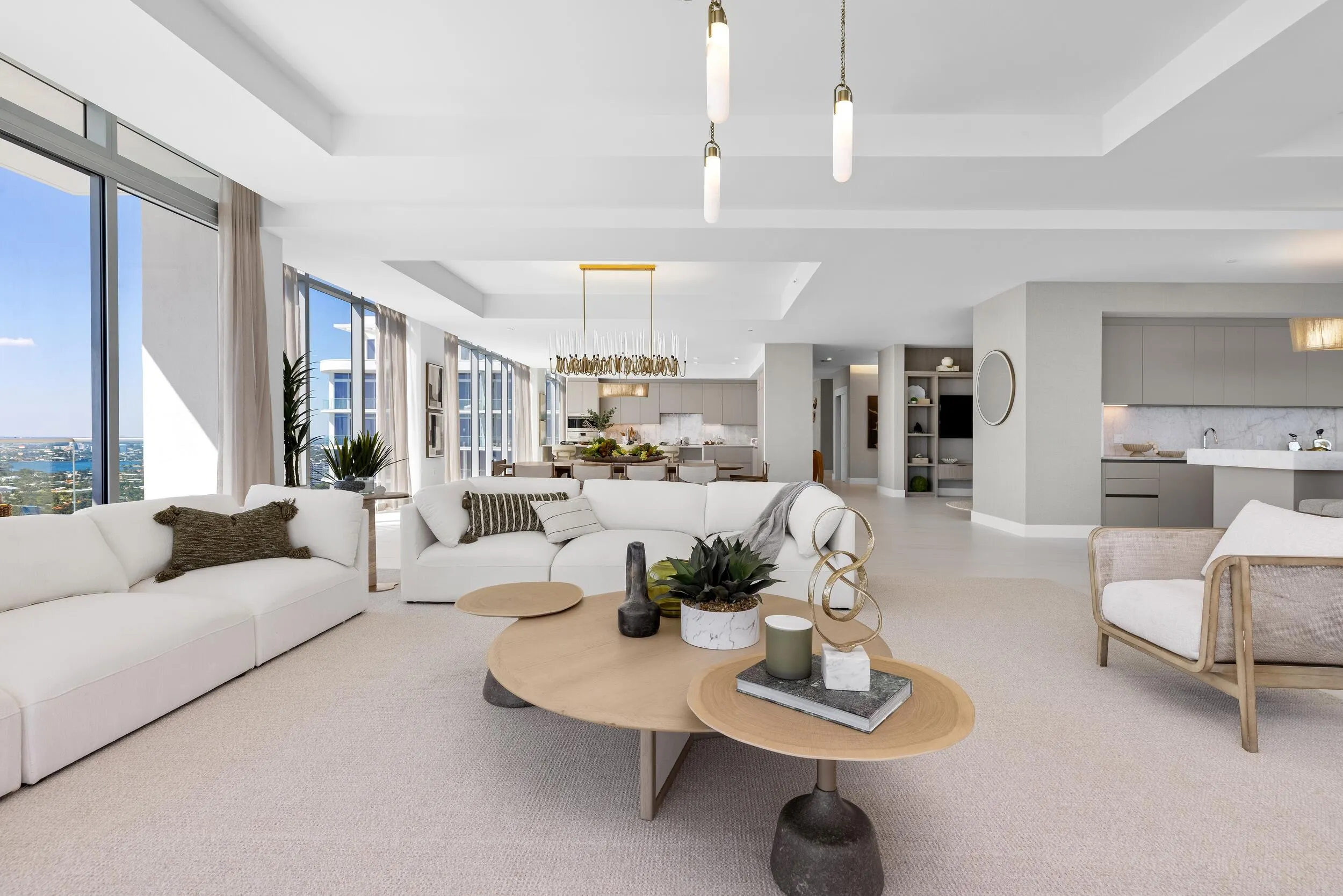 151 N Seabreeze Boulevard #PH-2601E / PH-2602E