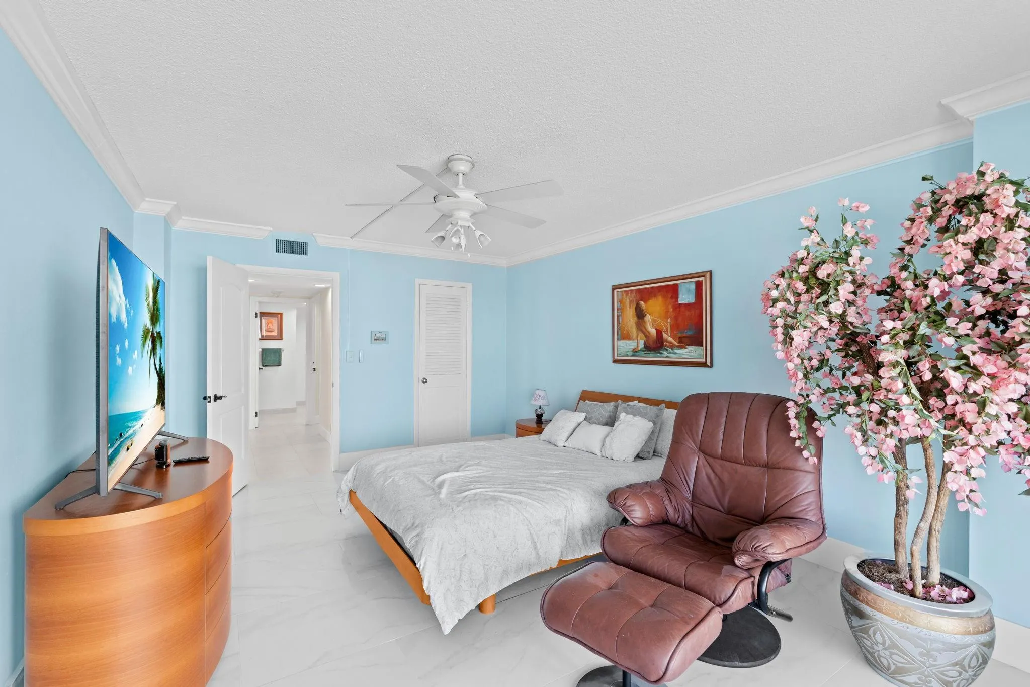 4100 GALT OCEAN Drive #414