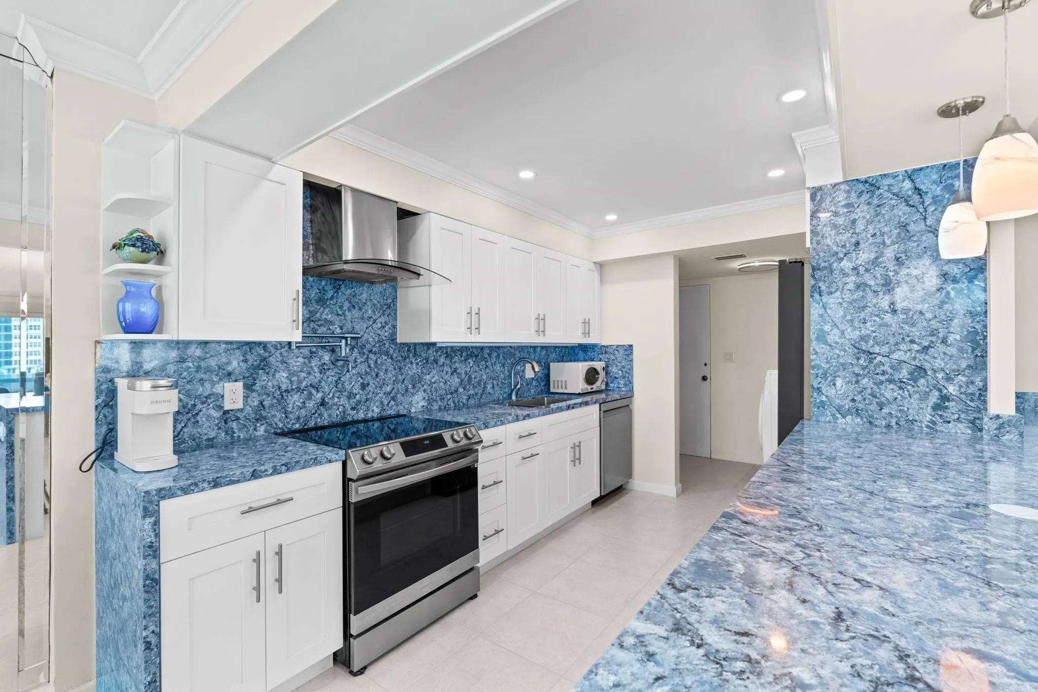 4100 GALT OCEAN Drive #414