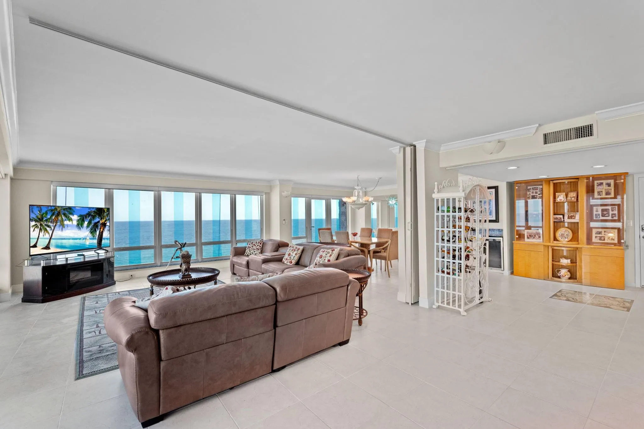 4100 GALT OCEAN Drive #414