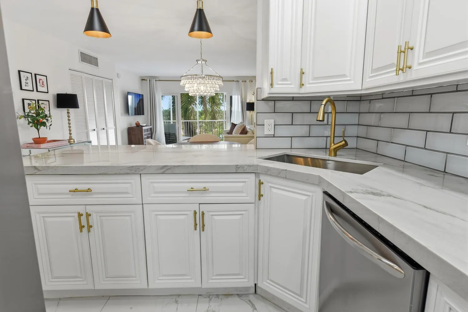 1301 E HILLSBORO Boulevard #503