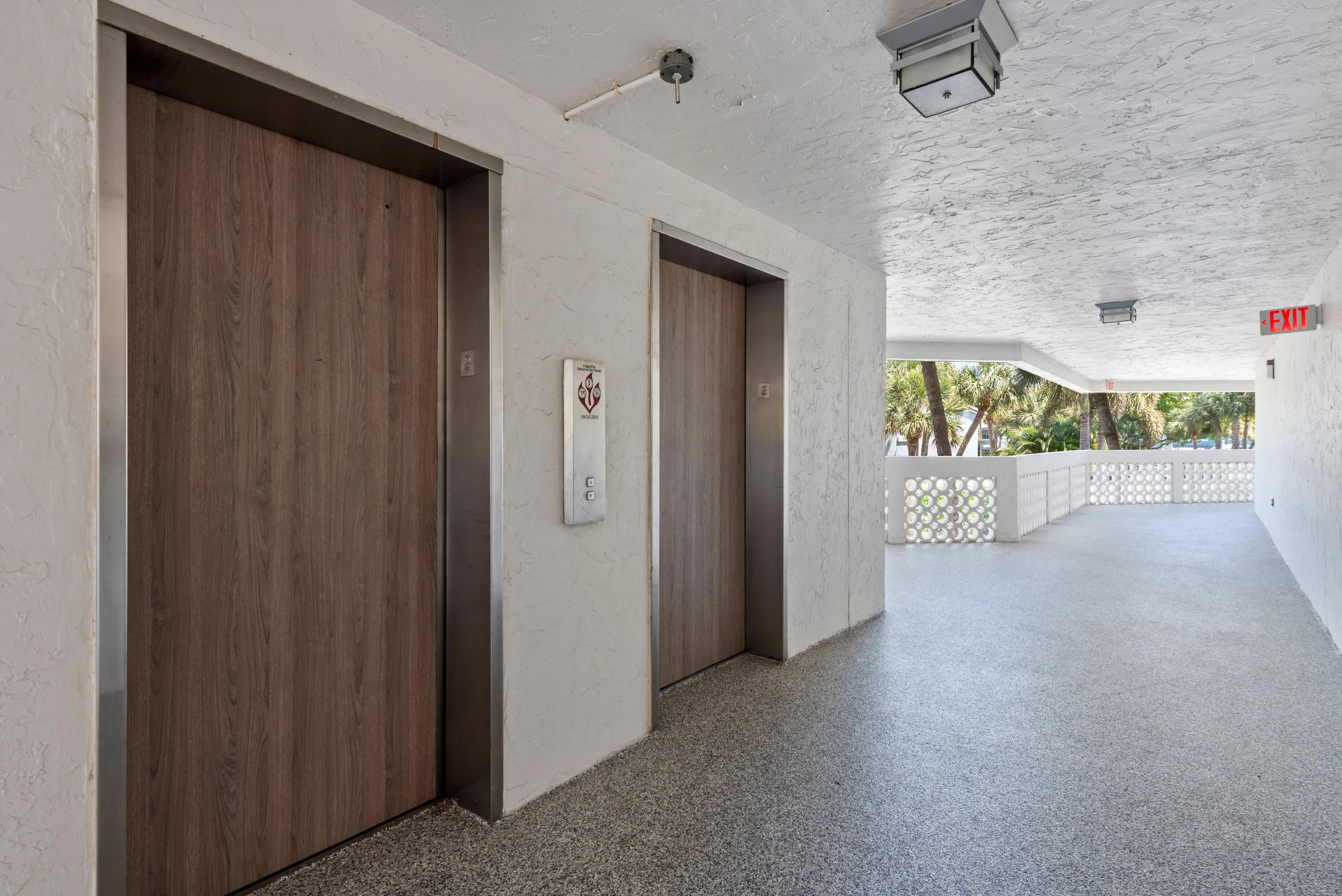800 Jeffery Street #205