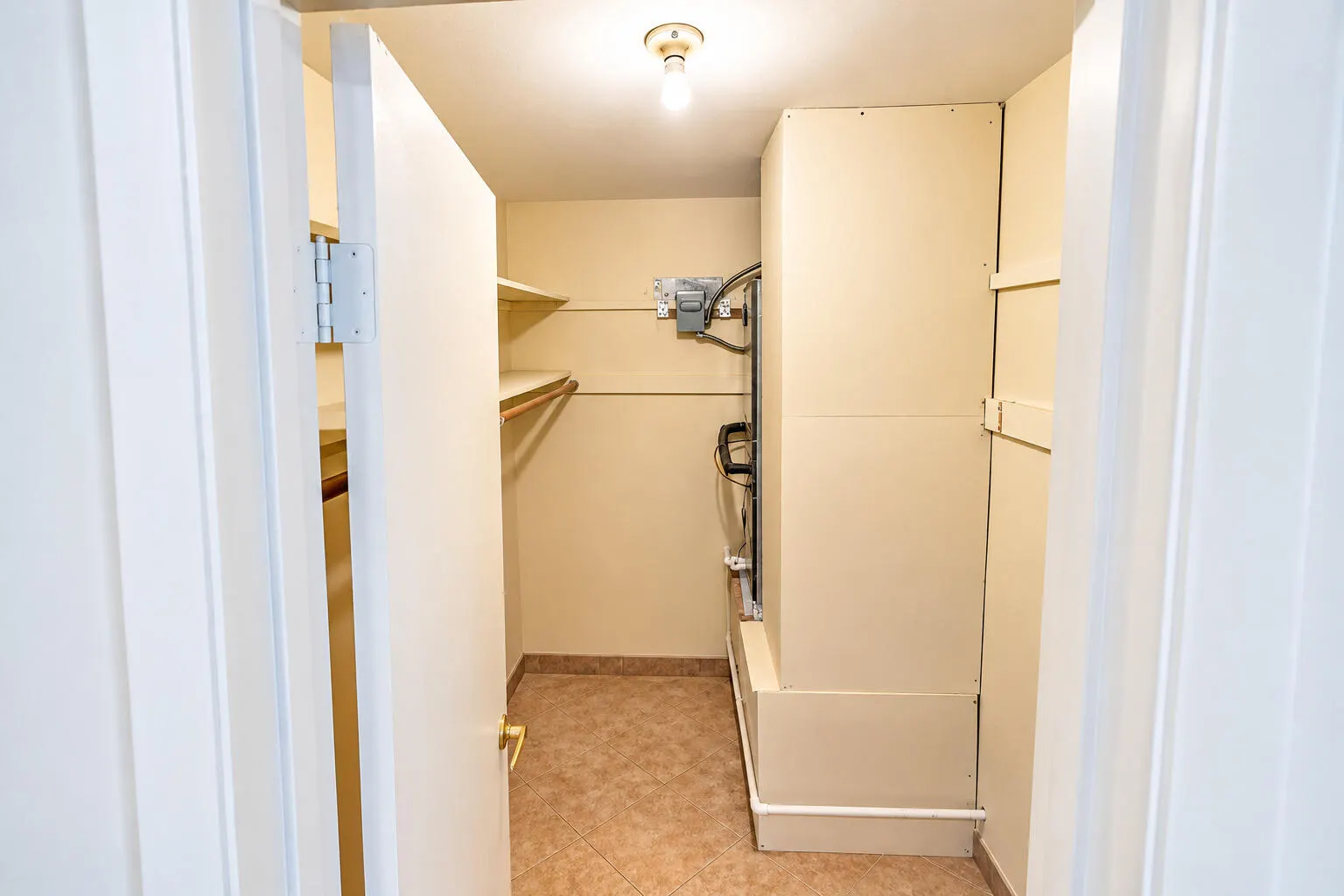 230 SE 1st Street #2