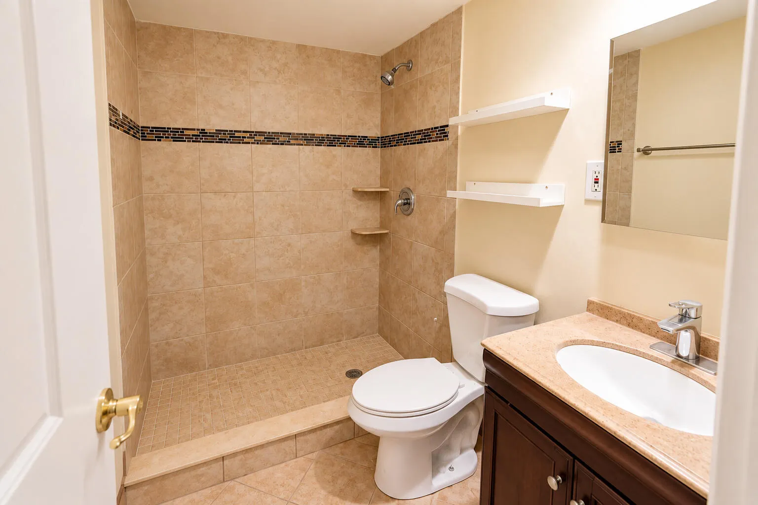 230 SE 1st Street #2