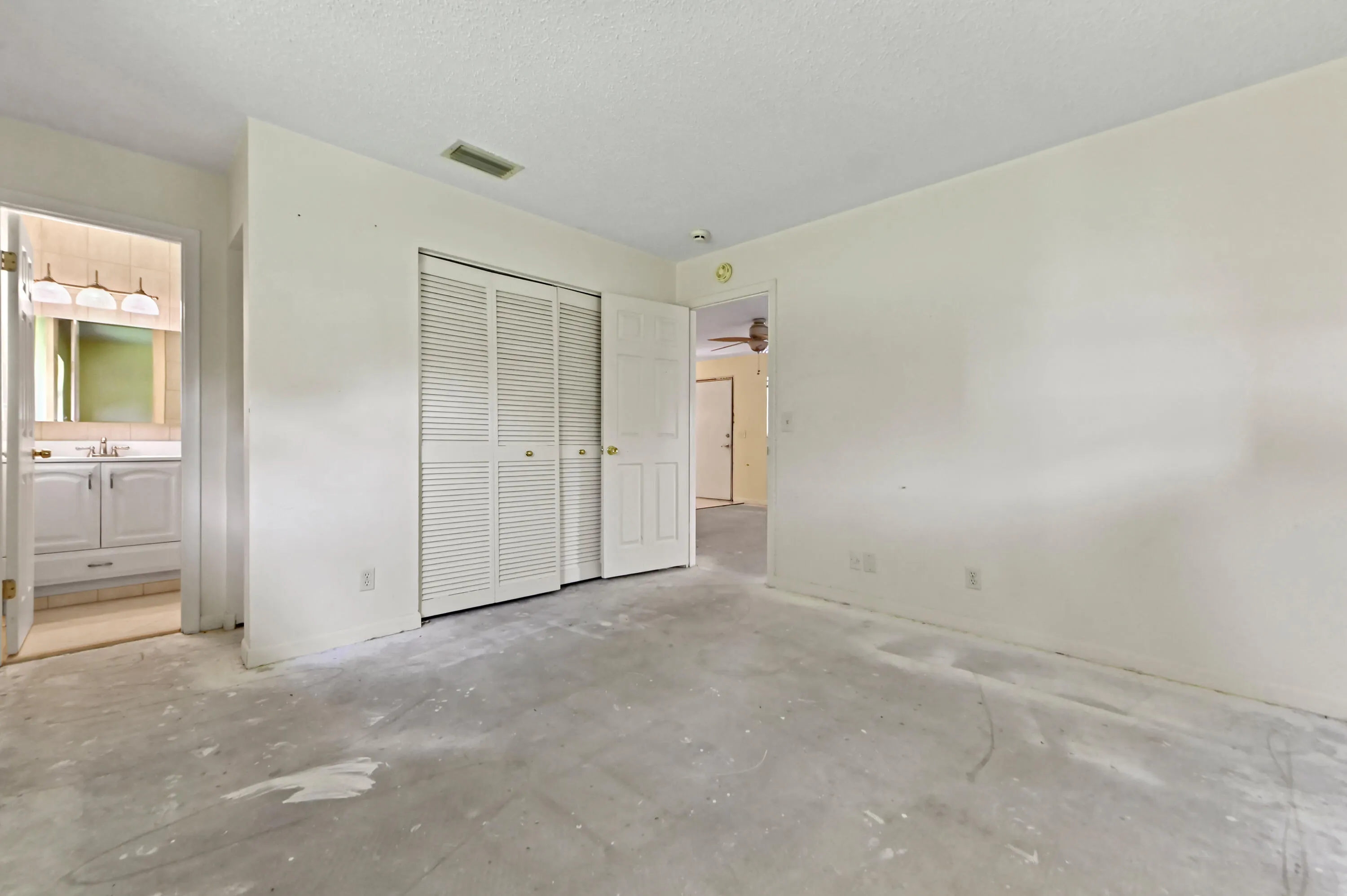 142 Mockingbird Lane