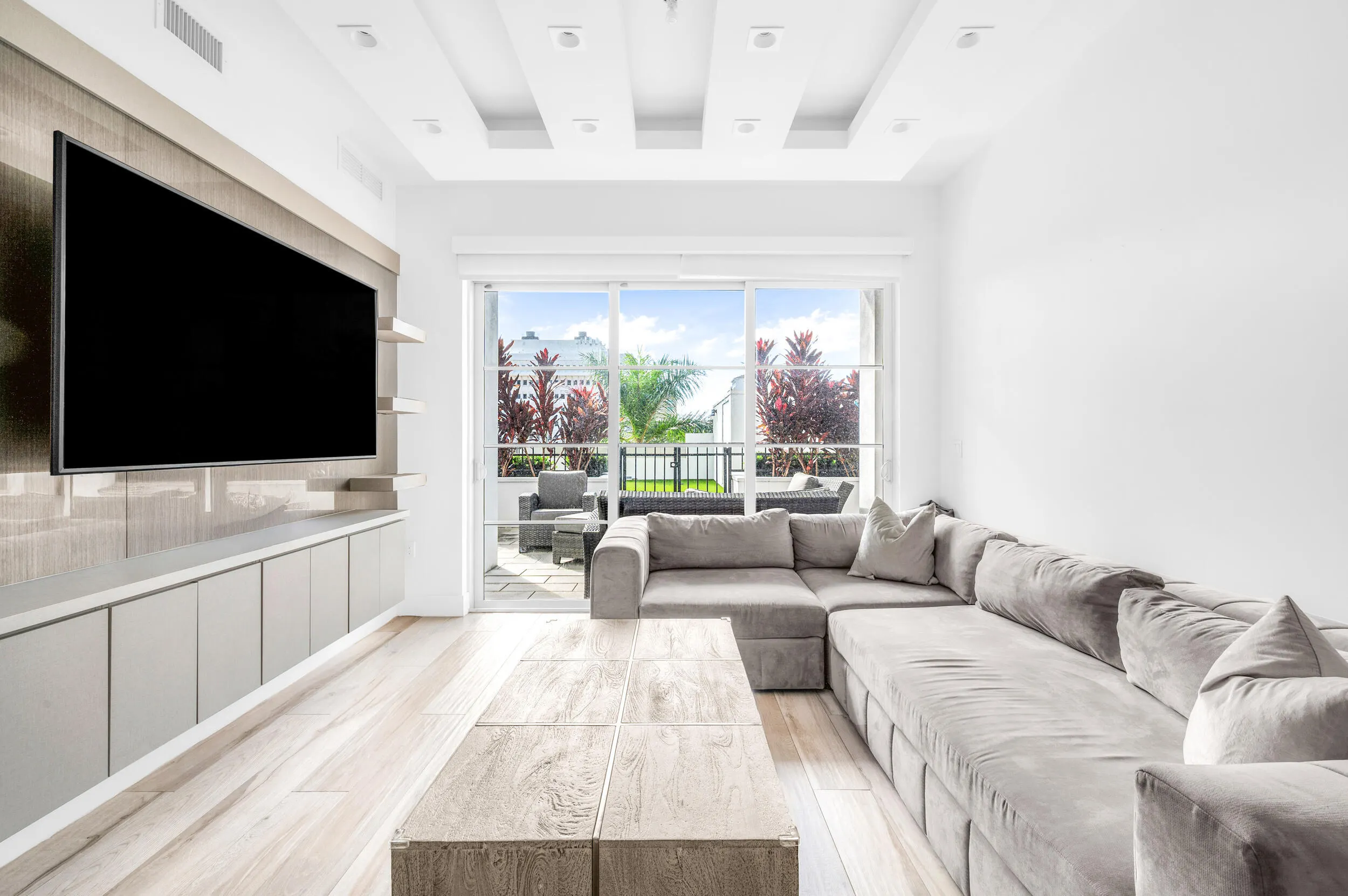 155 E Boca Raton Road #418