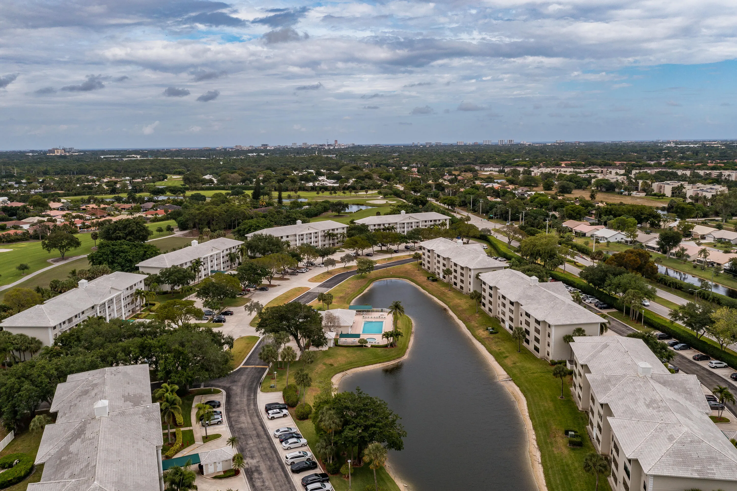 6037 BALBOA Circle #403