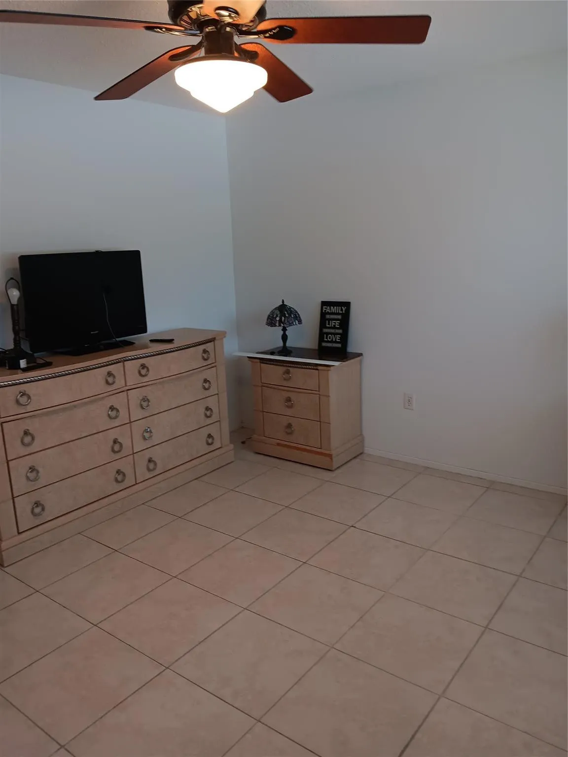 1110 N RIVERSIDE Drive #26