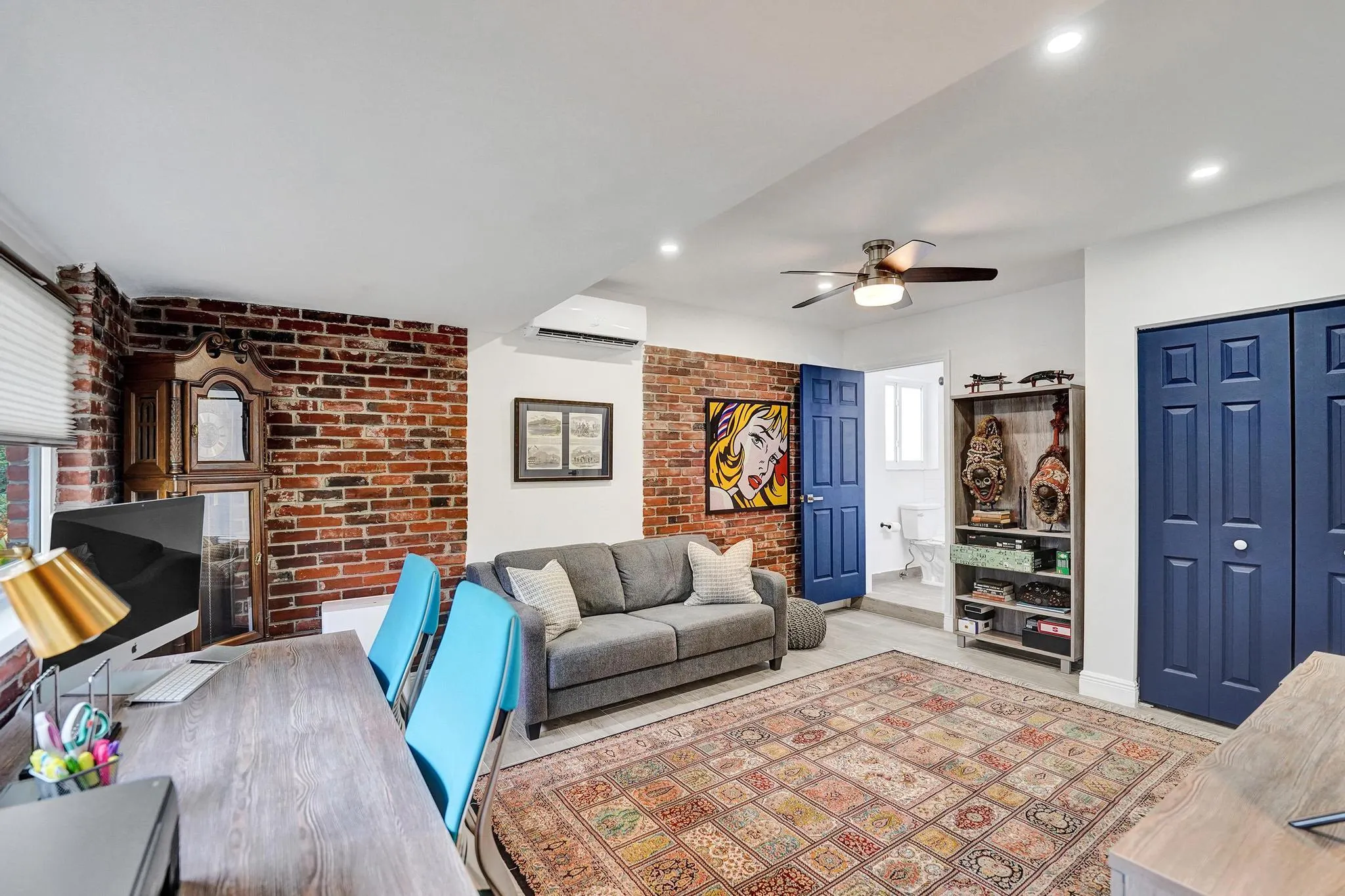 2030 NE 62nd Street