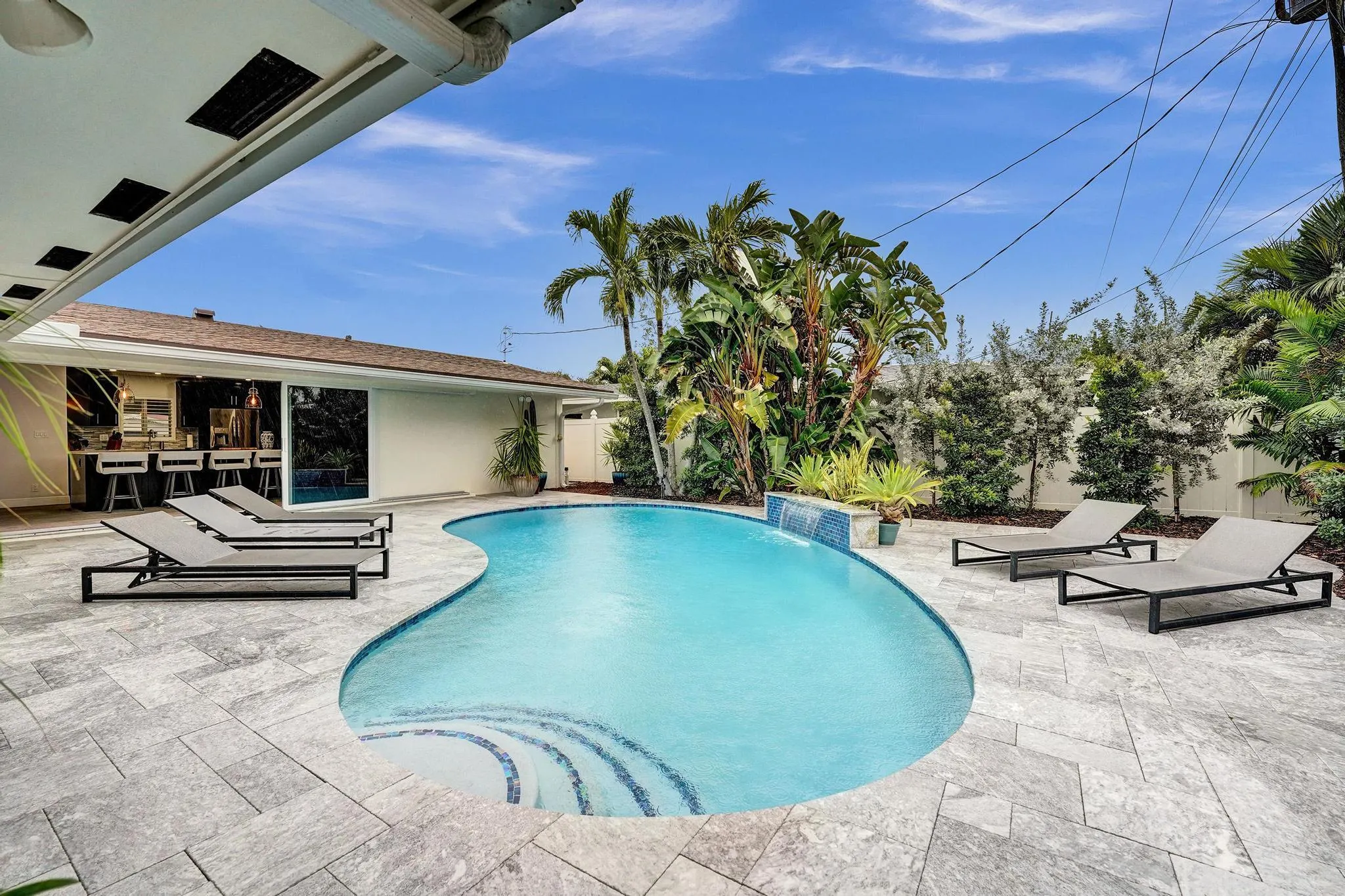 2030 NE 62nd Street