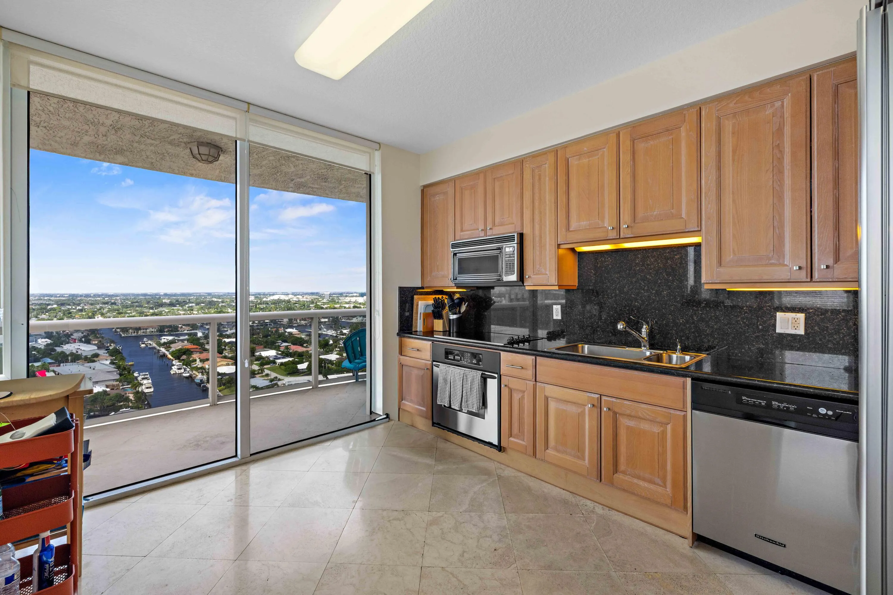 4240 Galt Ocean Drive #2106